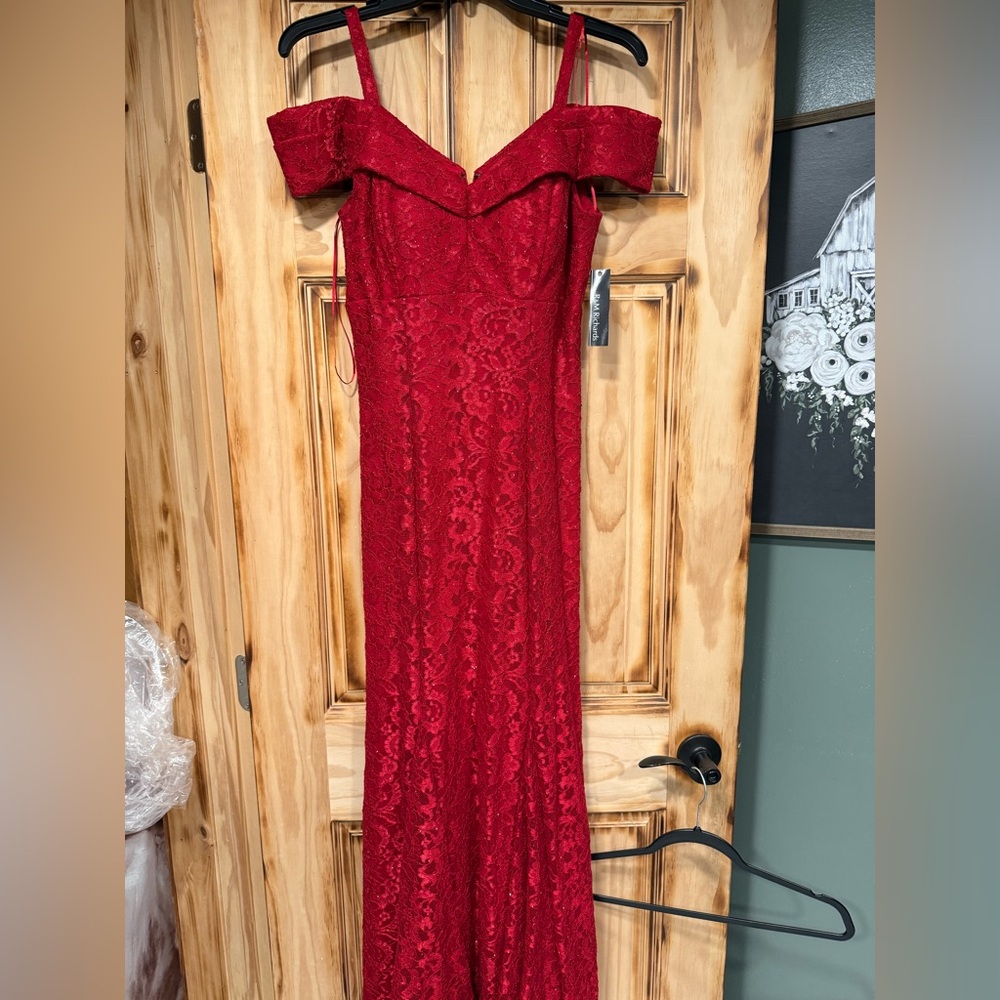 RM Richard’s gown